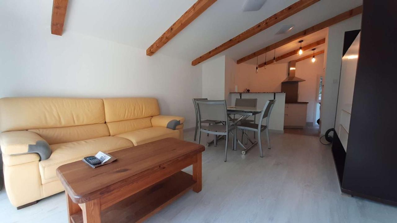 3 Pieces Neuf 65 M² Apartment Rigaud Exterior photo